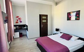 BedRooms Piotrkowska 64